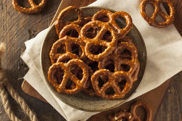 Pretzels salés cuits au four sains — Photo