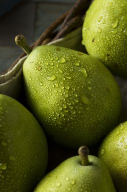 Ham yeşil organik Danjou armut