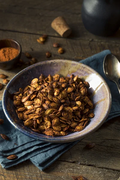 Semillas de calabaza picante asadas caseras — Foto de Stock