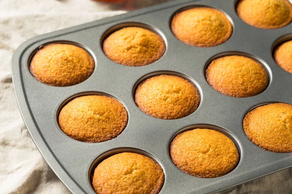 Házi Készítésű Meleg Kukoricakenyér Muffin Kész Enni — Stock Fotó