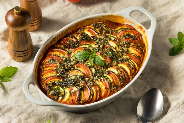 Házi Készítésű Meleg Vega Ratatouille Casserole Paradicsommal Squash — Stock Fotó