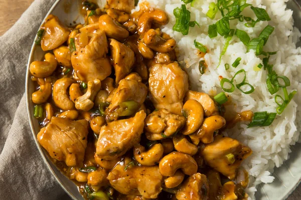 Homemade Chinese Cashew Chicken White Rice — Stock Photo, Image