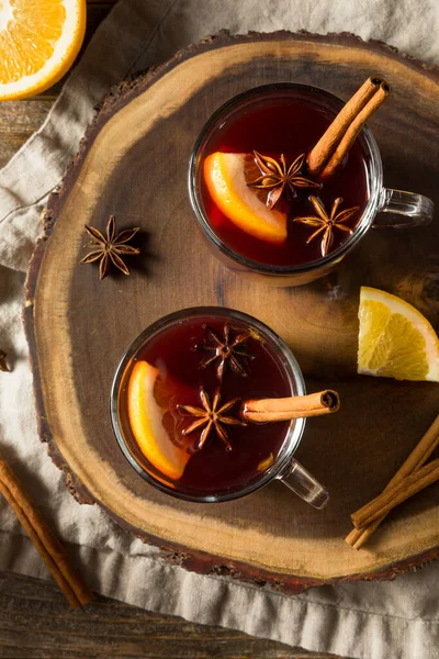 Boozy Warm Mulled Wine Orange Spices — Stock Photo, Image