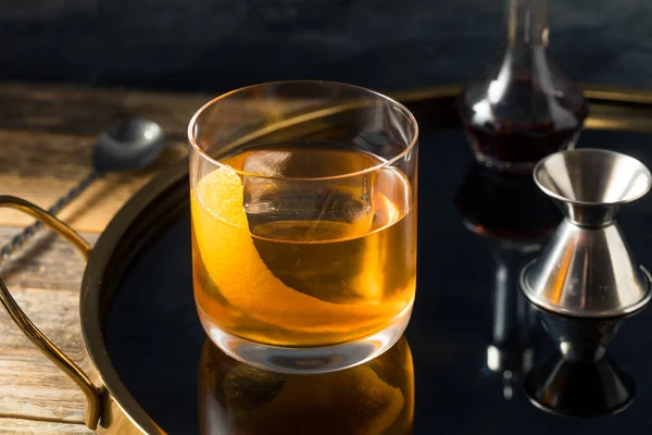 Cóctel Gratuito Lujo Con Licor Bourbon Naranja —  Fotos de Stock