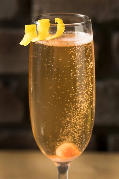 Chlastací Osvěžující Šampaňský Koktejl Cukrem Hořkostí — Stock fotografie