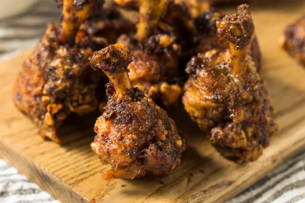 Hemlagad Deep Fried Chicken Lollipops Med Kryddor — Stockfoto