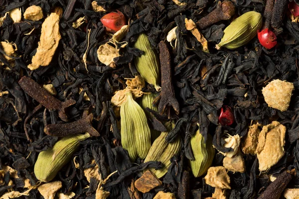 Biologische Dry Chai Tea Mix Een Schaal — Stockfoto