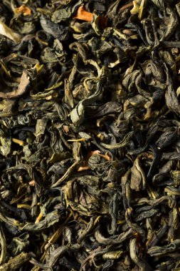 Kuru Yeşil Organik Çay Kasede Yapraklar