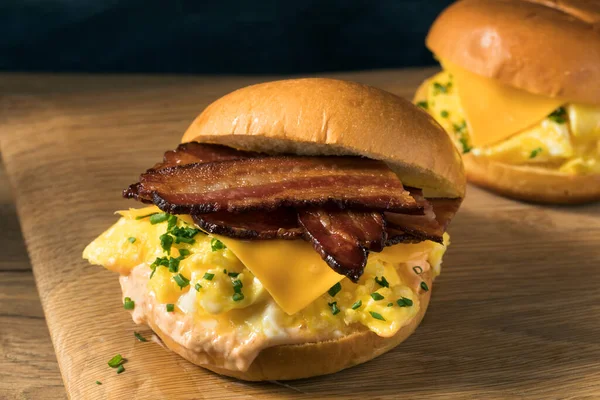 Homemade Bacon Egg Sandwich Brioche Bun Cheese — Stock Photo, Image