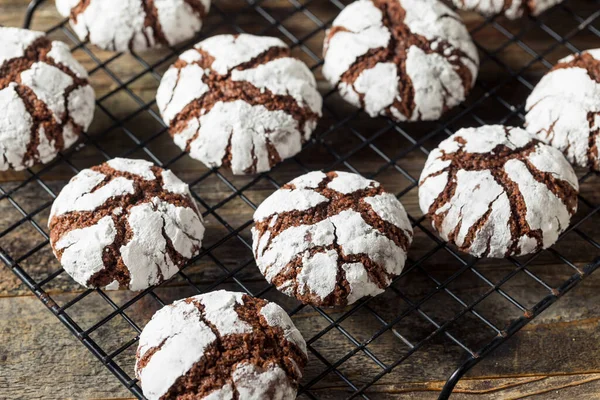 Homemade Chocolate Crinkle Cookies Powdered Sugar — Stock Photo, Image