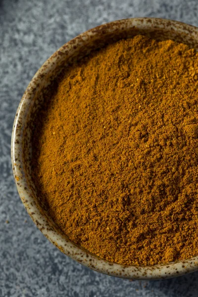 Raw Brown Organic Ground Cumin Spice Een Schaal — Stockfoto