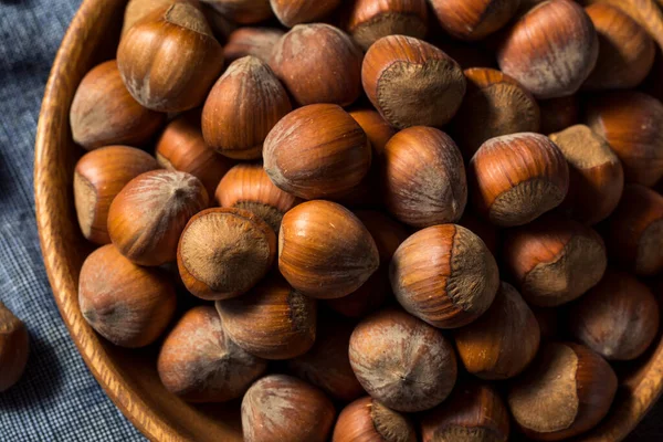 Raw Organic Unshelled Hazelnuts Bowl — Stock Photo, Image