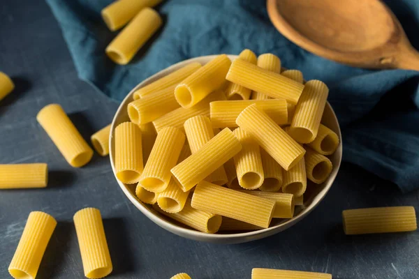 Pâtes Rigatoni Sèches Bio Dans Bol — Photo