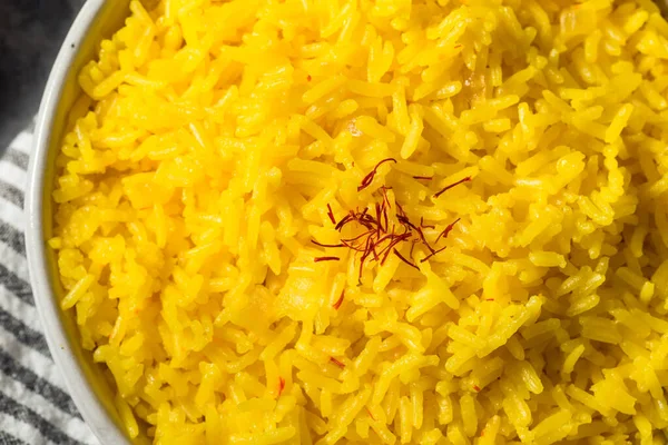 Kase Içinde Yapımı Saffron Rice — Stok fotoğraf