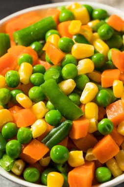 Healthy Steamed Mixed Vegetables with Peas Corns and Carrots