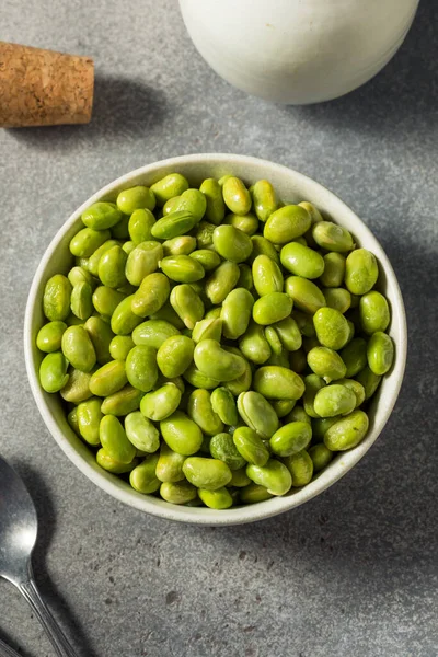 Raw Green Organic Steamed Edamame Soy Beans — Stock fotografie