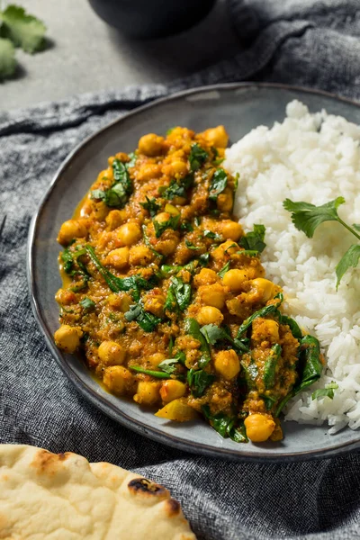 Garbanzos Caseros Curry Espinacas Con Arroz Blanco — Foto de Stock