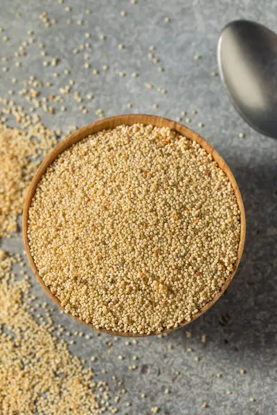 Grain Quinoa Blanc Sec Biologique Dans Bol — Photo