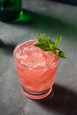 Boozy Karpuz Soju Nane Kokteyli