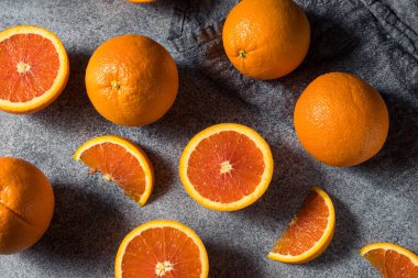 Organik Çiğ Caracara Portakalları Yemeye Hazır