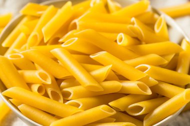 Ev yapımı İtalyan Kuru Mostaccioli Makarnası