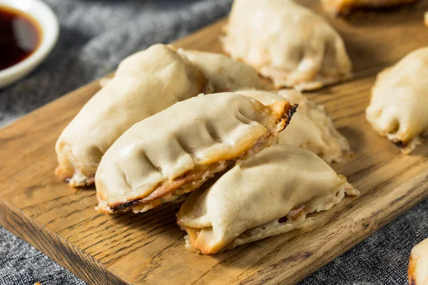 Potstickers Asiatiques Maison Sains Avec Sauce Tremper — Photo