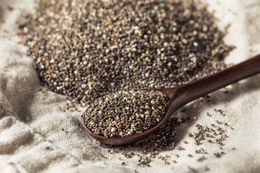 Ev Yapımı Sağlıklı Chia Tohumları Kullanmaya Hazır
