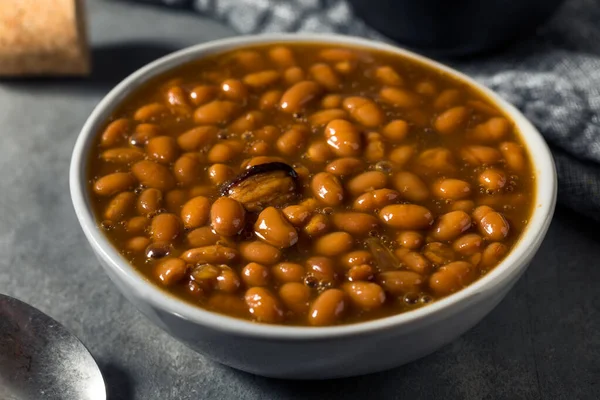 Healthy Homemade Bacon Baked Beans Bowl — Stok fotoğraf