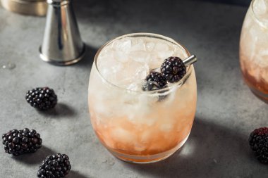 Boozy Refreshing Bramble Cocktail with Gin and Blackberries clipart