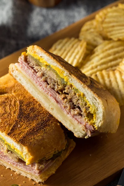 Sanduíche Porco Cubano Caseiro Saudável Com Queijo Presunto Mostarda — Fotografia de Stock