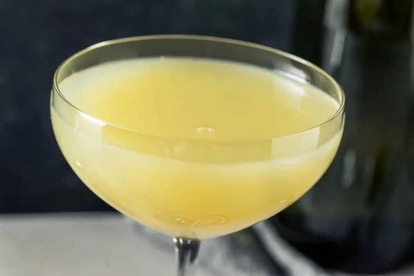 Assenzio Alcolico Morte Nel Cocktail Pomeridiano Con Champagne — Foto Stock