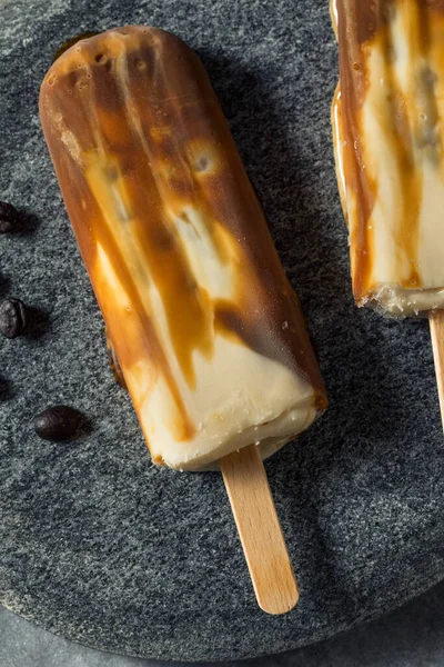 Thai Iced Coffee Ice Cream Bar Boba — стокове фото