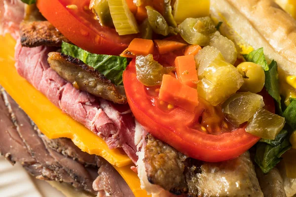 Hausgemachtes Chicago Jim Shoe Roast Beef Sandwich Mit Gyro Fleisch — Stockfoto