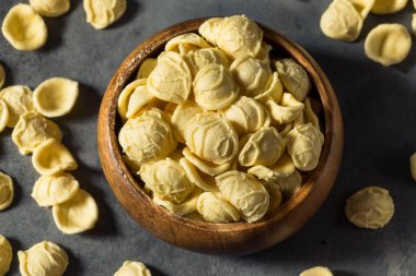 Sağlıklı Ev Yapımı Kurutulmuş Kek Kasesi