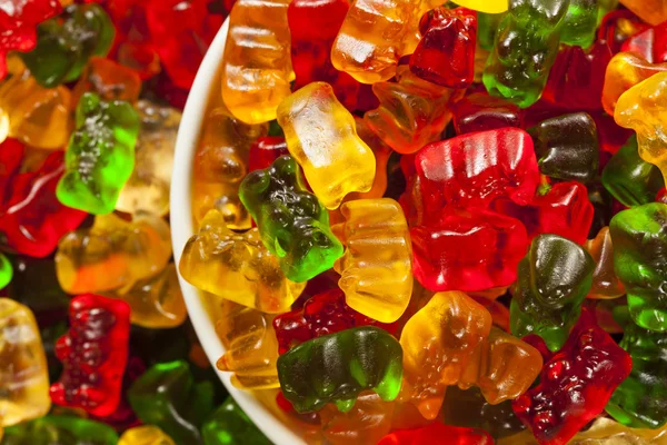 Kleurrijke fruitige gummy beren — Stockfoto