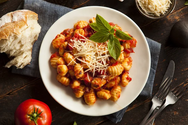 Homemade Italian Gnocchi with Red Sauce — Stock Photo, Image