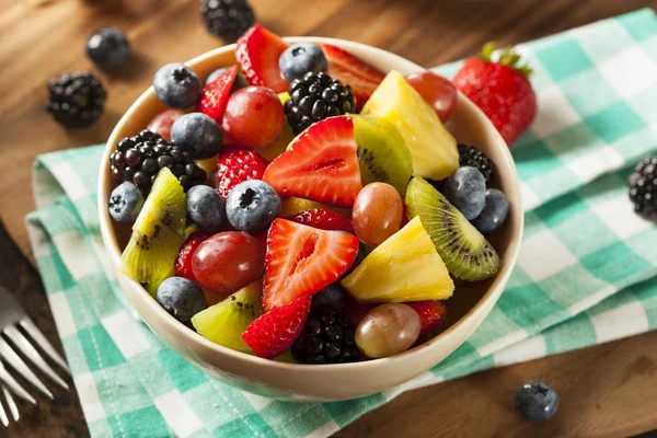 Ensalada de frutas ecológicas saludables —  Fotos de Stock