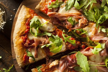 Prosciutto ve Arugula Pizza.