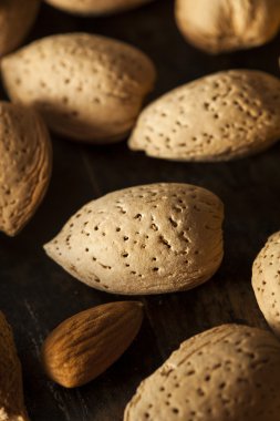 çiğ unshelled organik badem