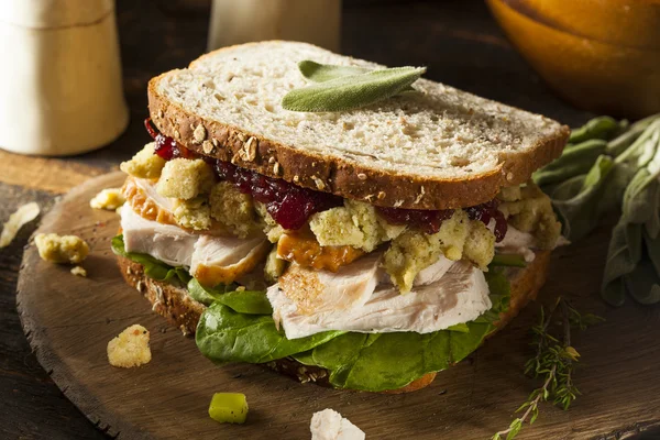 Sándwich casero de pavo de cena de Acción de Gracias —  Fotos de Stock