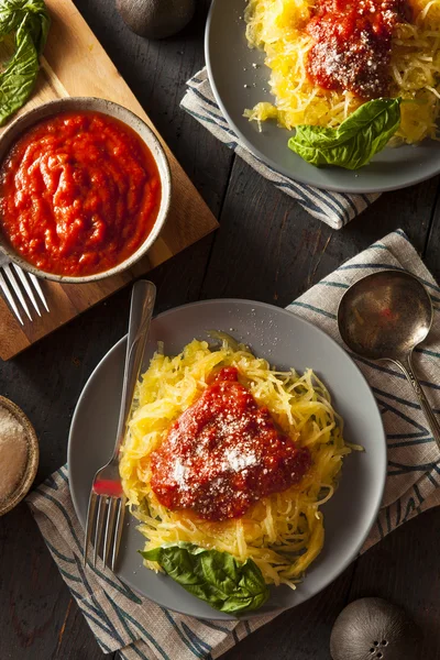 Hemgjord kokt Spaghetti Squash Pasta — Stockfoto