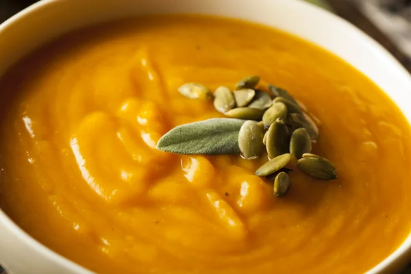 Sopa de abóbora de outono caseiro — Fotografia de Stock