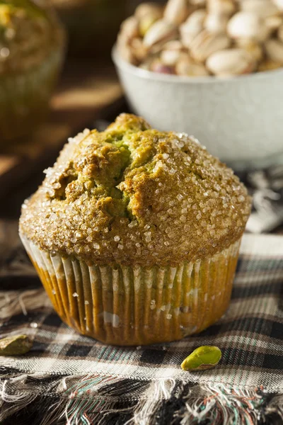 Muffins de pistache verde caseiro — Fotografia de Stock