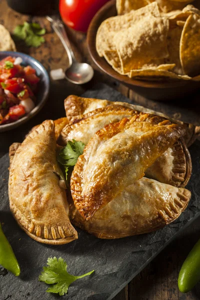 Homemade Stuffed Chicken Empanadas — Stock Photo, Image