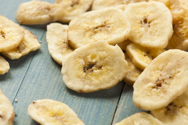 Homemade Dehydrated Banana Chips — Stock Photo, Image