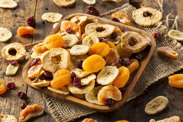 Orgánica saludable surtido de frutas secas —  Fotos de Stock