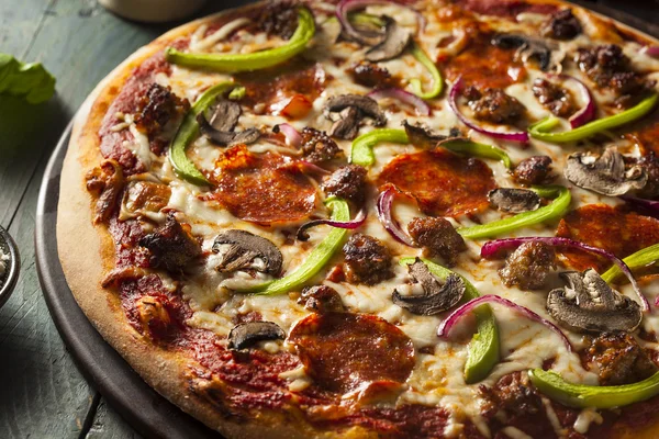 Ev yapımı sıcak Yüce Pizza