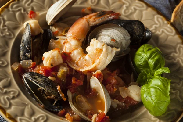 Marisco italiano hecho en casa Cioppino — Foto de Stock