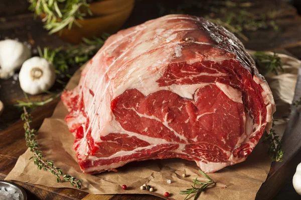 Erba cruda Fed Prime costola di carne — Foto Stock