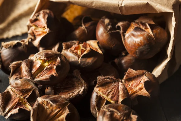 Hot Brown Roasted Chestnuts — Stock Photo, Image